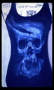 Bella Sleeveless Black Shirt w/ Skulls